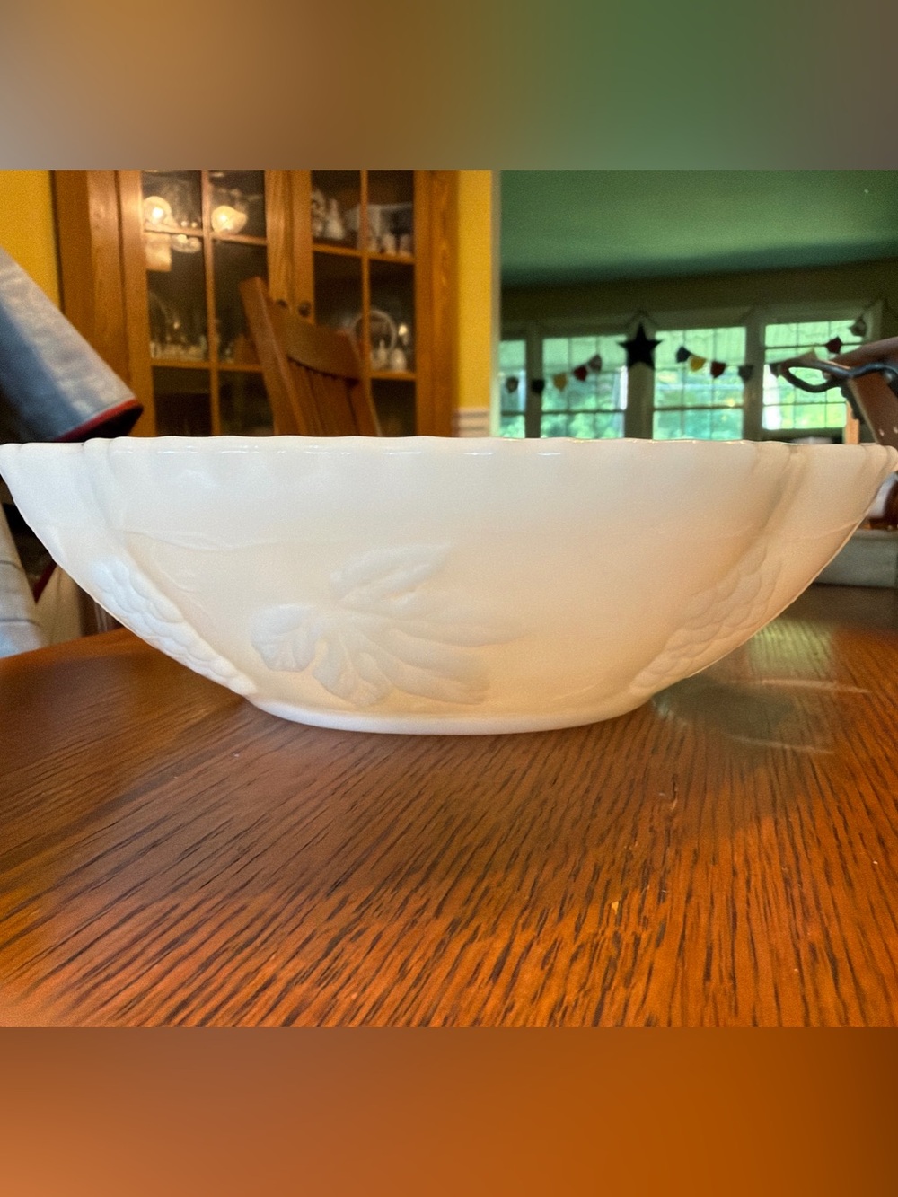 Vintage Anchor Hocking Milk Glass Serving Bowl Harvest Grape 8”